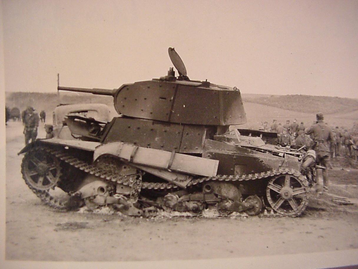 t26destruido www.smhq.org.jpg